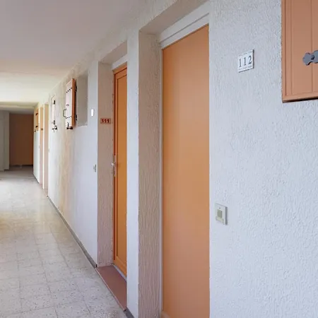 50 M De La Au Barcares Apartman